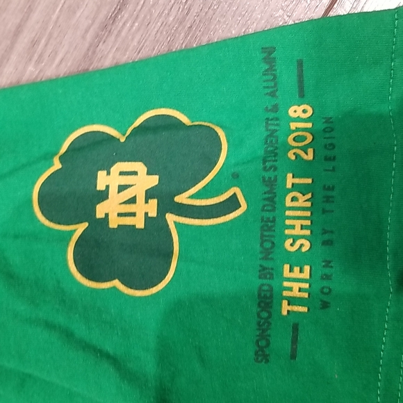 The Shirt 29 Years  University of Notre Dame Fighting Irish men's sz M shirt - Picture 4 of 7